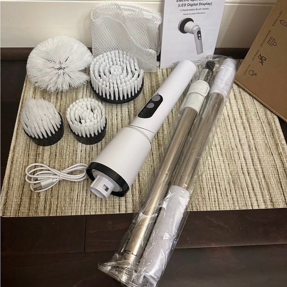 Electric Spin Brush Scrubber Set Rechargeable - Picture 2 of 5